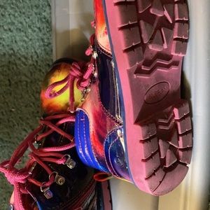 Girls shoes, sole play